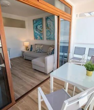 Europa 400 Apartment